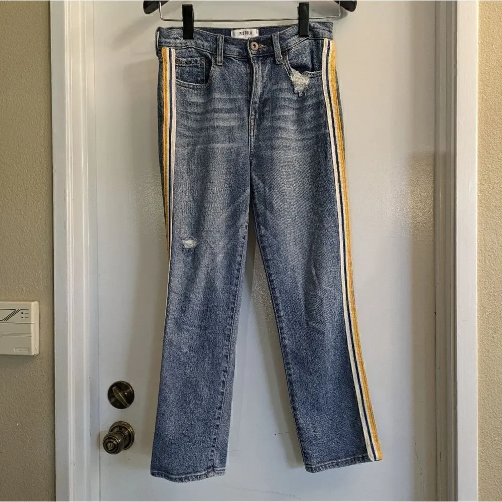 Pistola Monroe Cute yellow and blue accents on these jeans